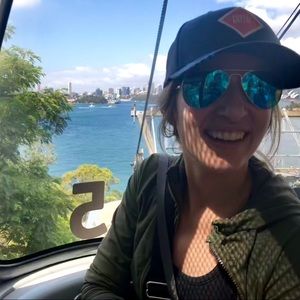 Meet your Posher 🏞🏙🌌